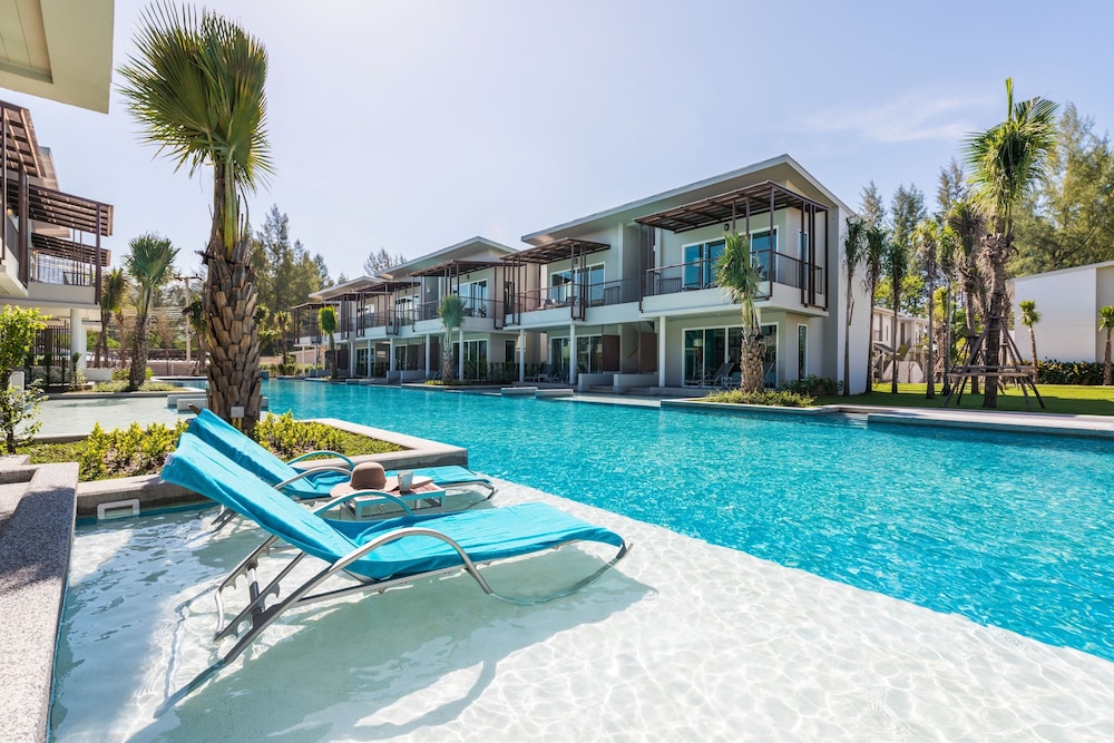 The Waters Khao Lak by Katathani — Swimming pool in Khao Lak, Phang Nga