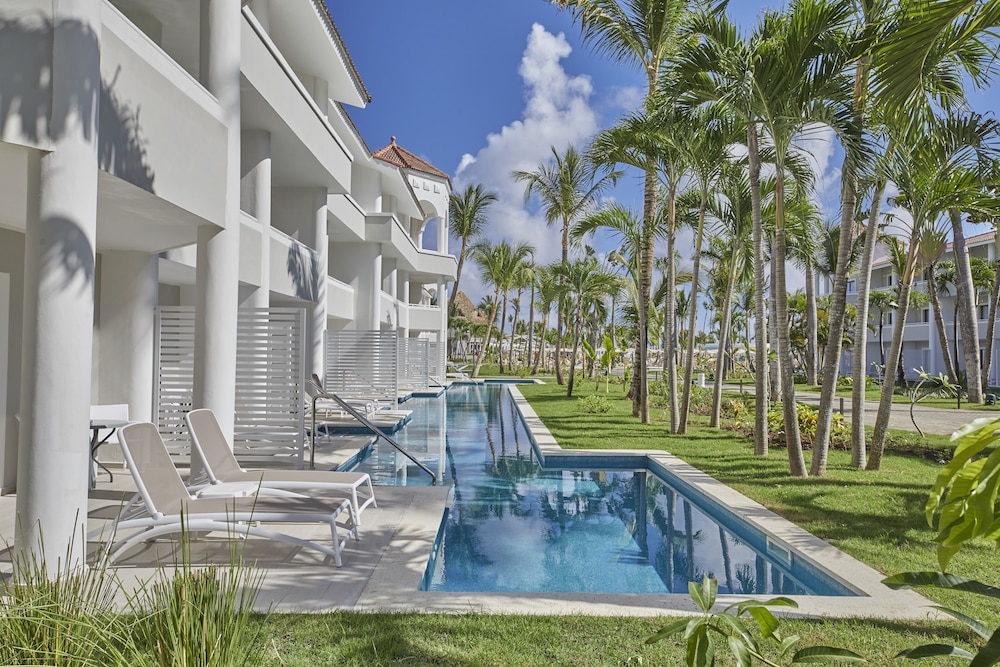 Bahia Principe Escape Ambar - Hyatt Inclusive Collection - Adults Only - All Inclusive — Swimming pool in Bavaro, La Altagracia