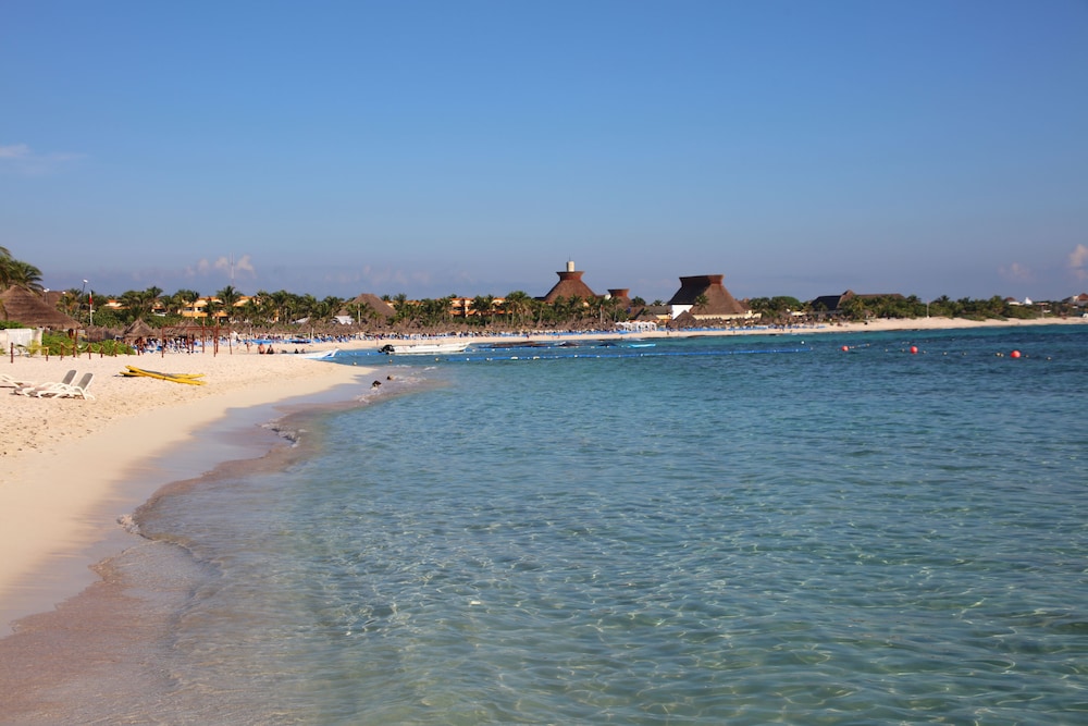 Bahia Principe Escape Ambar - Hyatt Inclusive Collection - Adults Only - All Inclusive — Beach in Bavaro, La Altagracia
