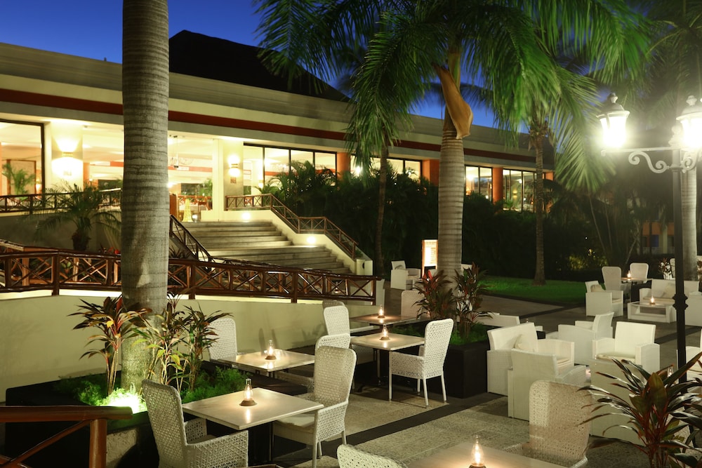 Bahia Principe Explore Coba - Hyatt Inclusive Collection - All Inclusive — Restaurant & bars in Akumal, Quintana Roo