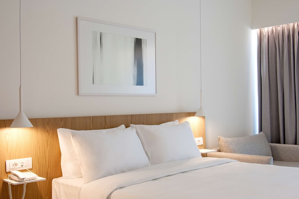 Radisson Resort Plaza Skiathos — Hotel rooms in Skiathos, Thessaly