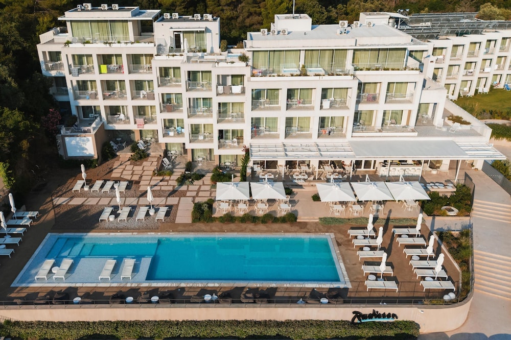 Radisson Resort Plaza Skiathos — Main photo in Skiathos, Thessaly