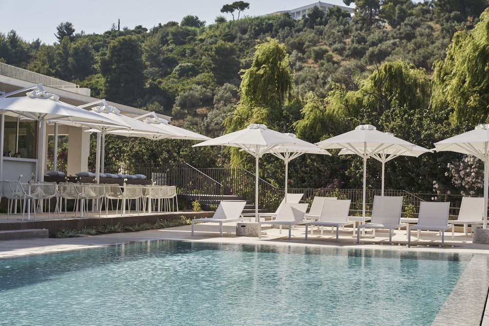 Radisson Resort Plaza Skiathos — Swimming pool in Skiathos, Thessaly