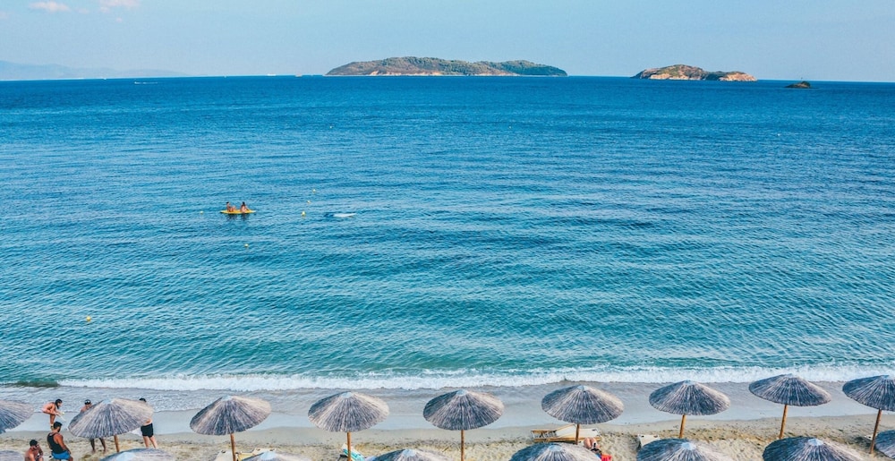 Radisson Resort Plaza Skiathos — Beach in Skiathos, Thessaly