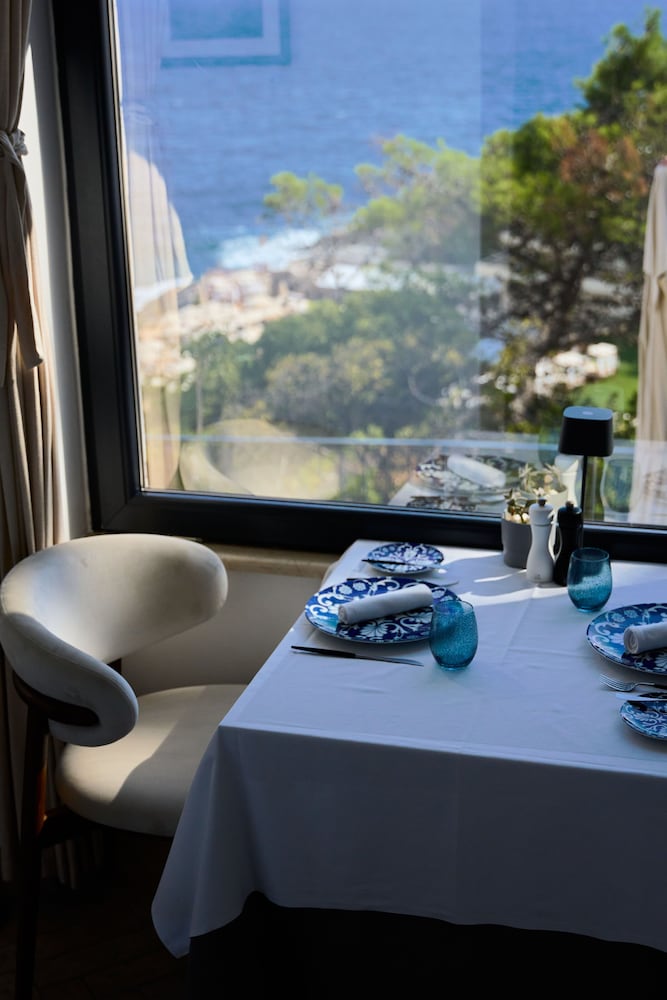 Villa Orabelle — Restaurant & bars in Dubrovnik, Dubrovnik-Neretva