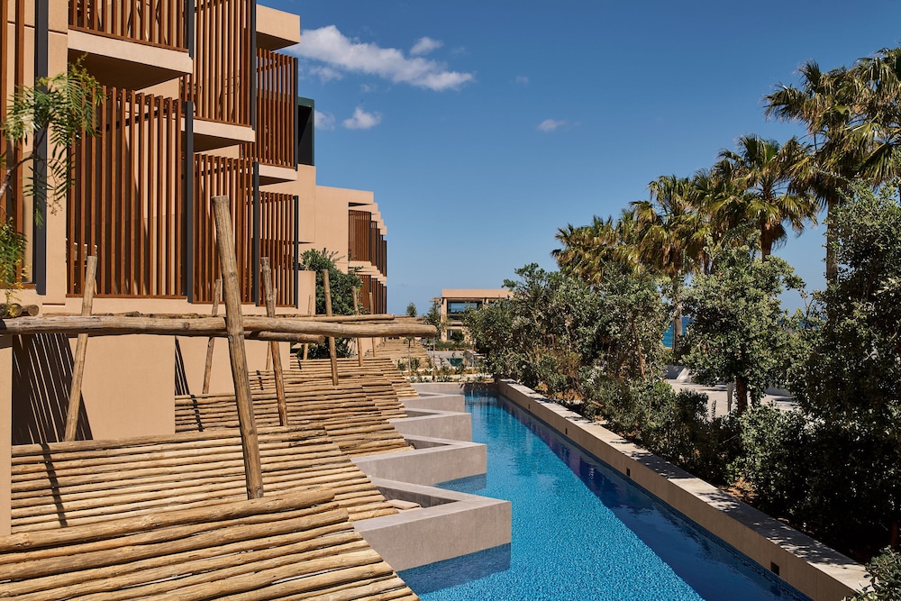 Kimpton La Mer Crete by IHG — Swimming pool in Georgioupolis