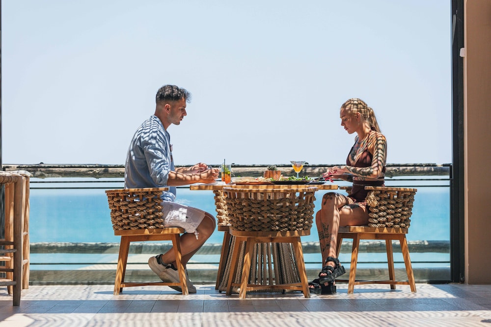 Kimpton La Mer Crete by IHG — Restaurant & bars in Georgioupolis