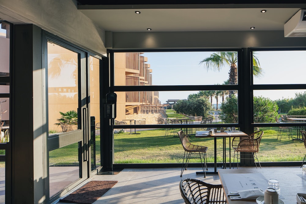 Kimpton La Mer Crete by IHG — Restaurant & bars in Georgioupolis