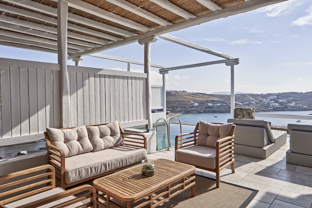 Mykonos Bliss - Cozy Suites, Adults Only Hotel — Hotel rooms in Elia, South Aegean