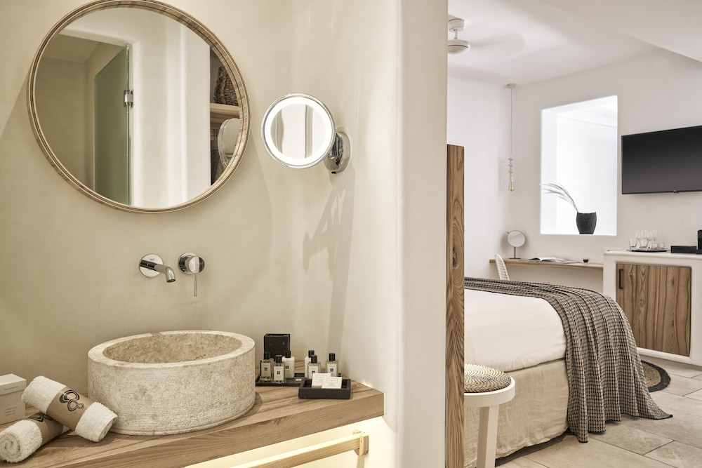 Mykonos Bliss - Cozy Suites, Adults Only Hotel — Hotel rooms in Elia, South Aegean