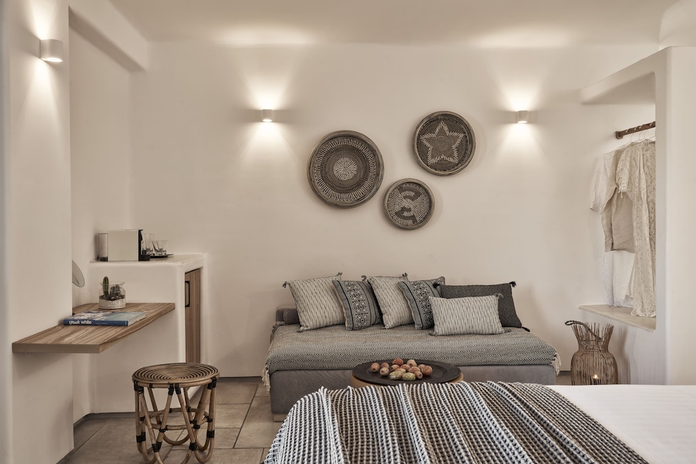 Mykonos Bliss - Cozy Suites, Adults Only Hotel — Hotel rooms in Elia, South Aegean