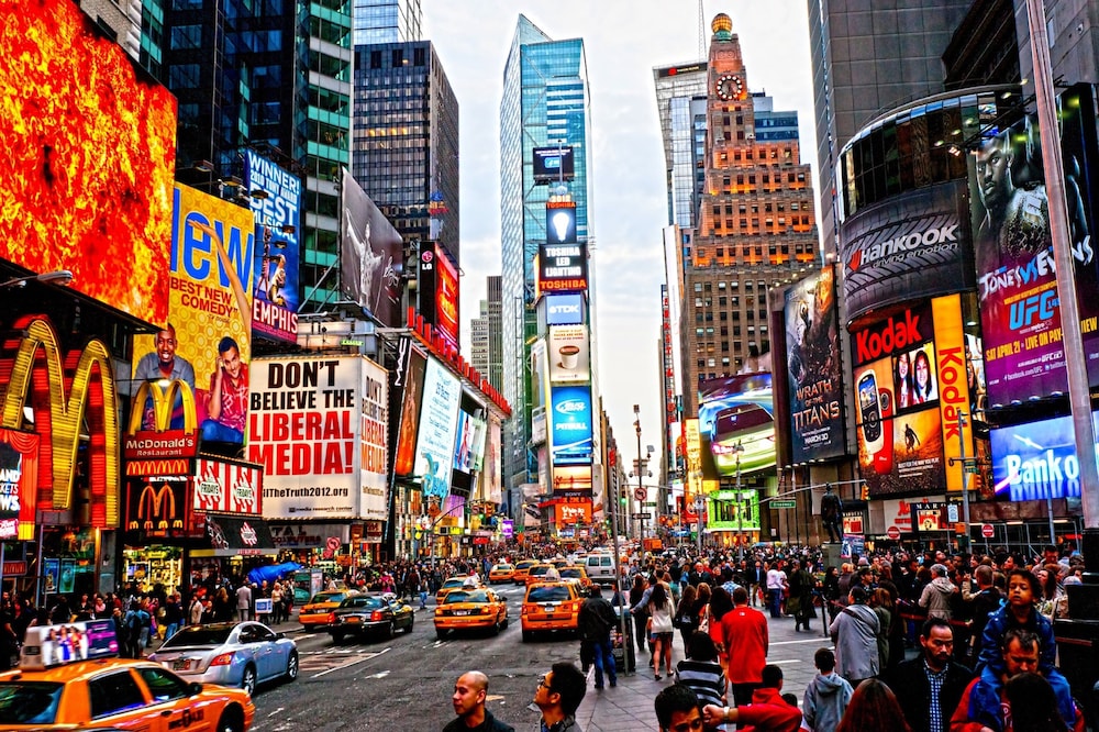 Holiday Inn Express New York - Manhattan West Side by IHG — Attractions in the area in New York City, New York State