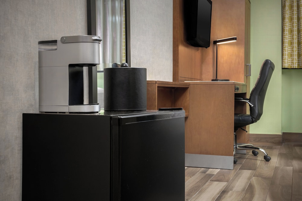 Holiday Inn Express New York - Manhattan West Side by IHG — Hotel rooms in New York City, New York State