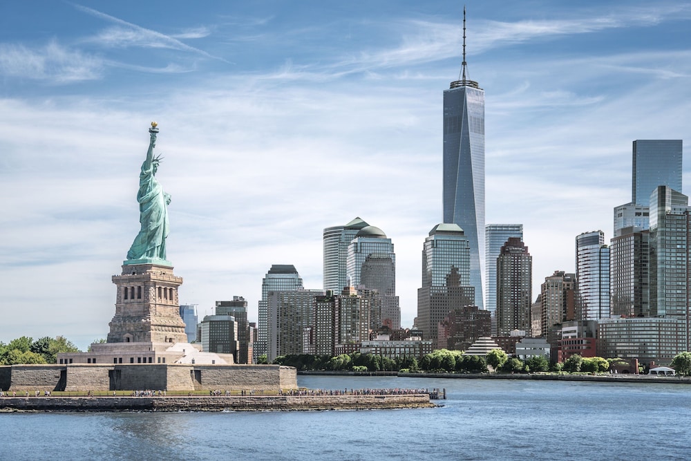 Holiday Inn Express New York - Manhattan West Side by IHG — Attractions in the area in New York City, New York State