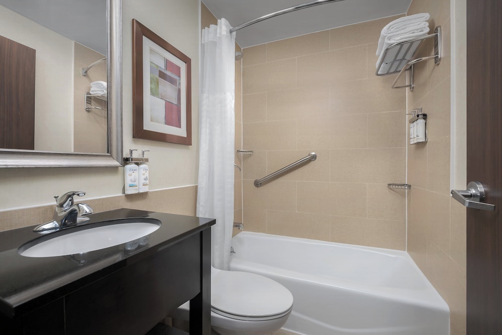 Holiday Inn Express New York - Manhattan West Side by IHG — Hotel rooms in New York City, New York State