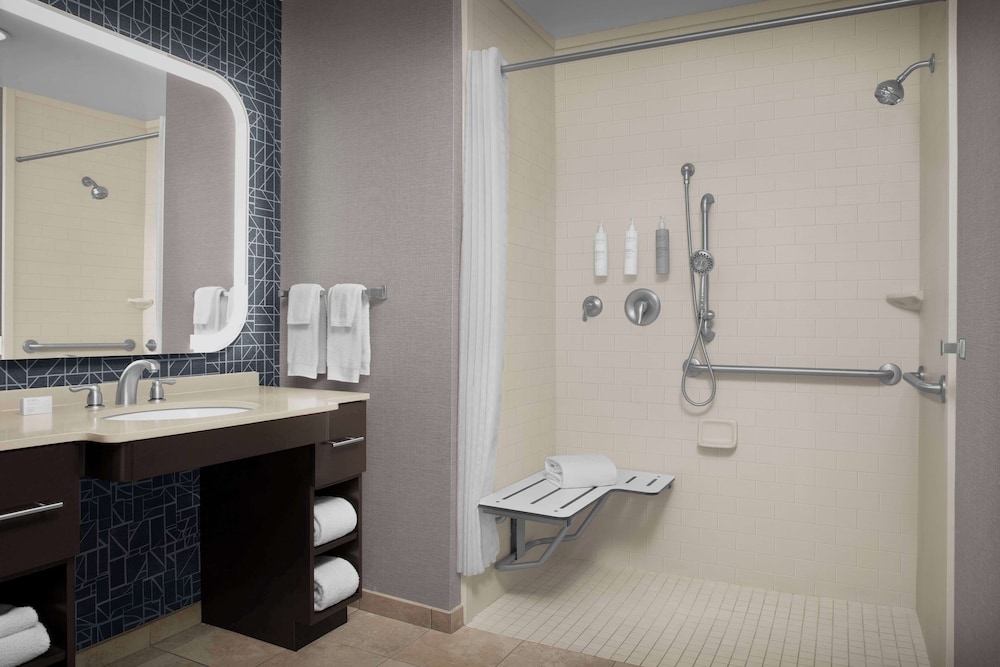 Homewood Suites by Hilton Orlando Airport — Hotel rooms in Orlando, Florida