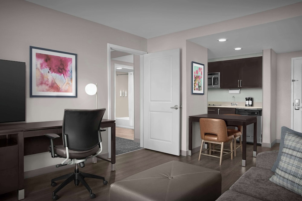 Homewood Suites by Hilton Orlando Airport — Hotel rooms in Orlando, Florida