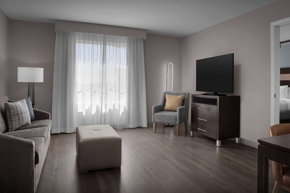 Homewood Suites by Hilton Orlando Airport — Hotel rooms in Orlando, Florida