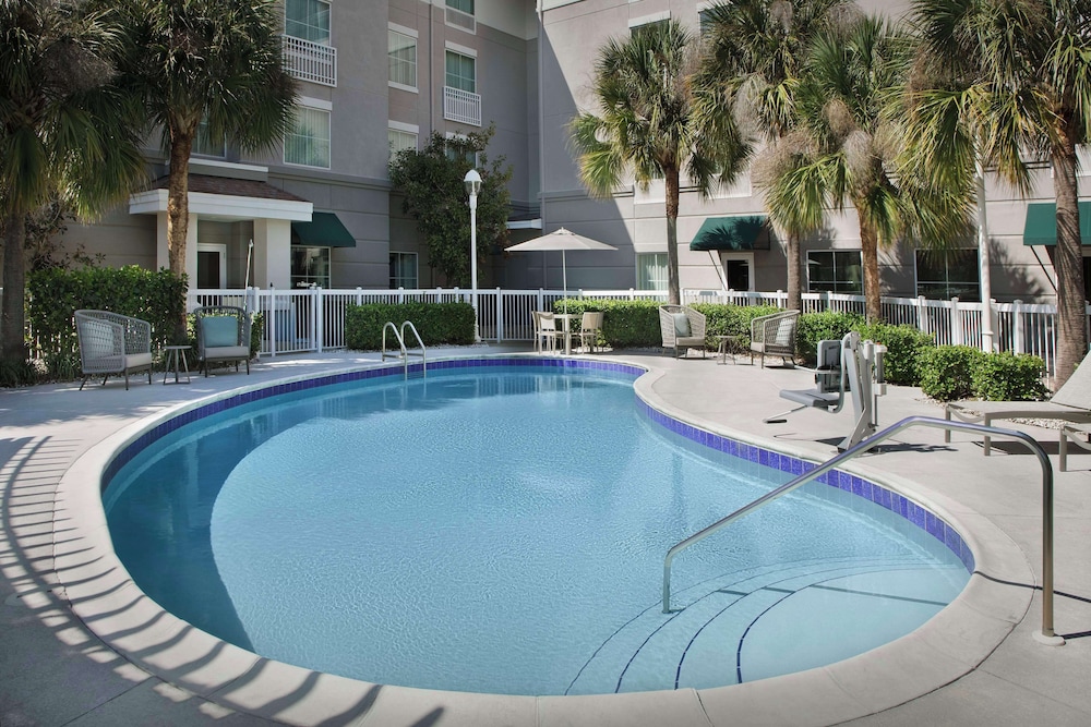 Homewood Suites by Hilton Orlando Airport — Swimming pool in Orlando, Florida
