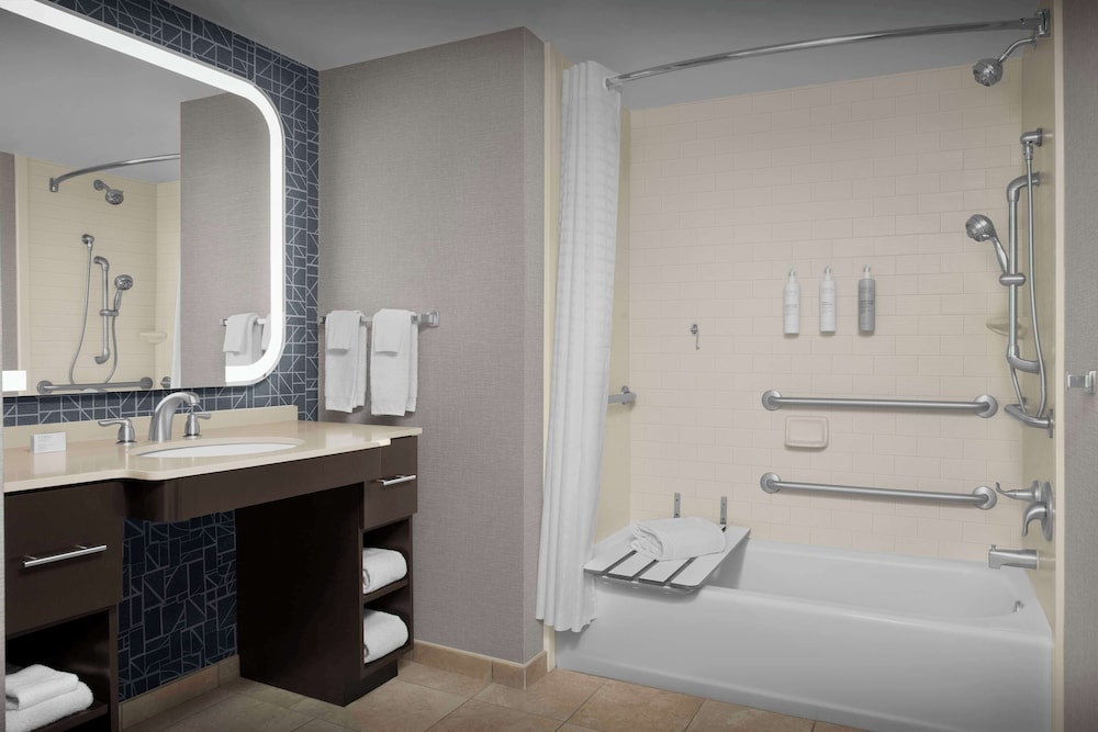Homewood Suites by Hilton Orlando Airport — Hotel rooms in Orlando, Florida