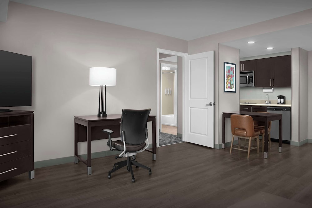 Homewood Suites by Hilton Orlando Airport — Hotel rooms in Orlando, Florida