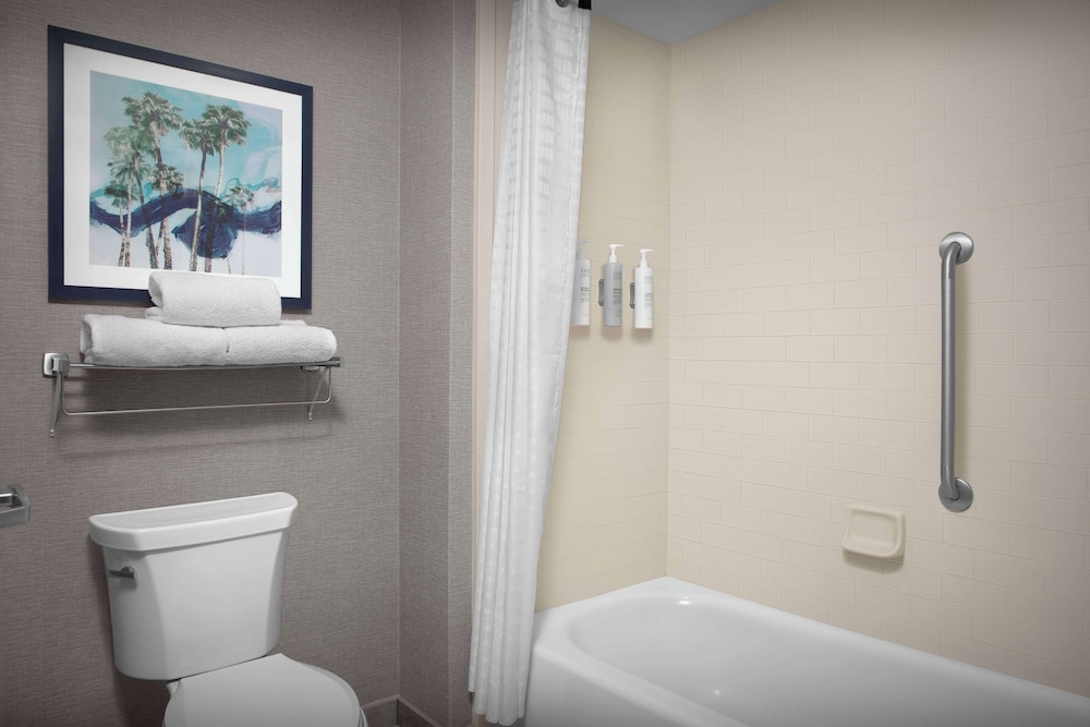 Homewood Suites by Hilton Orlando Airport — Hotel rooms in Orlando, Florida