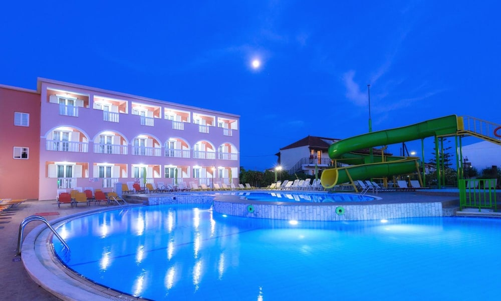 Aeon Hotel — Swimming pool in Laganas, Ionian Islands