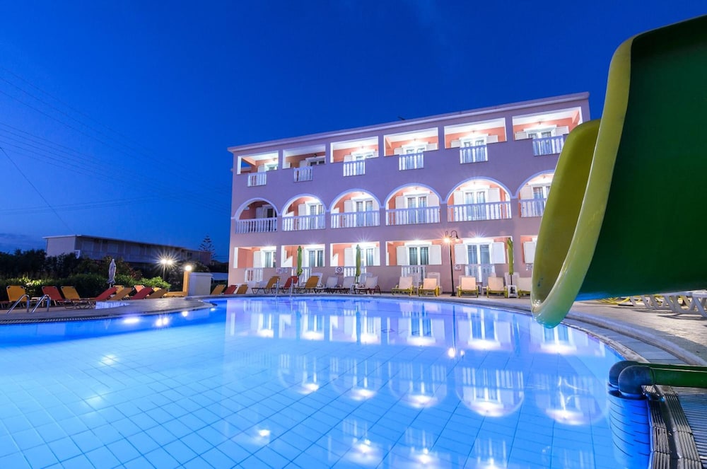 Aeon Hotel — Swimming pool in Laganas, Ionian Islands
