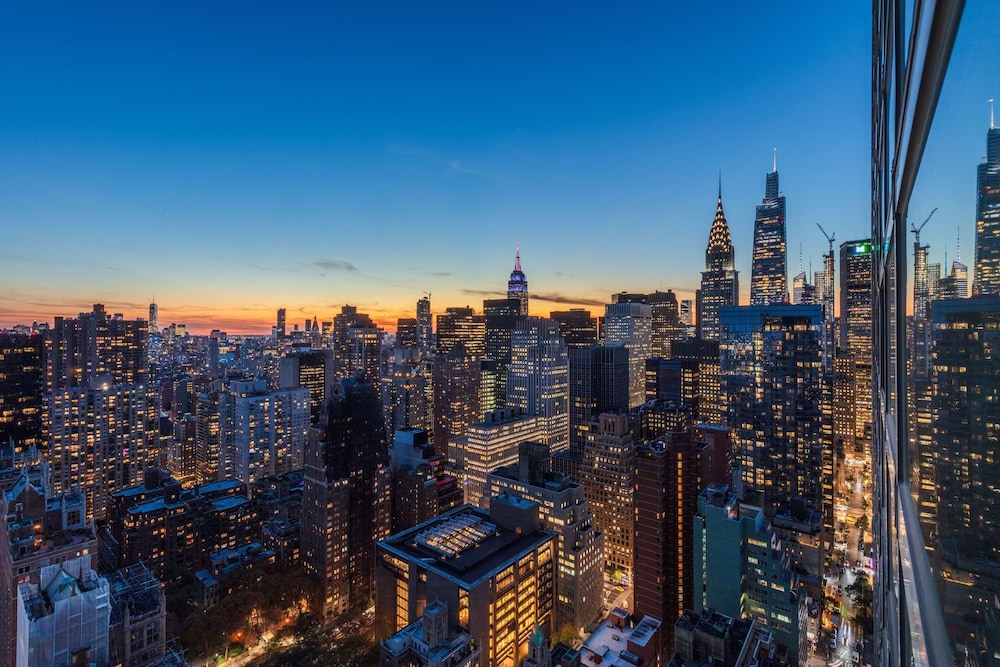 Millennium Hilton New York One UN Plaza — Attractions in the area in New York City, New York State