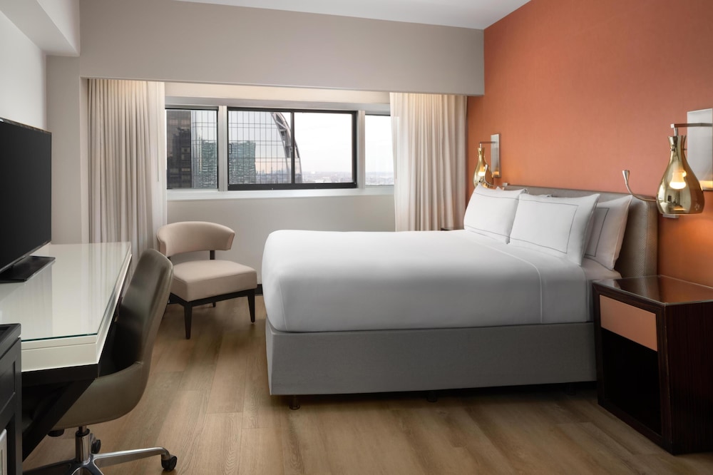 Millennium Hilton New York One UN Plaza — Hotel rooms in New York City, New York State