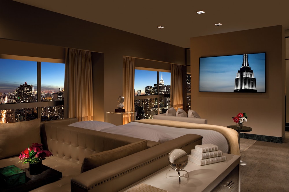 Millennium Hilton New York One UN Plaza — Hotel rooms in New York City, New York State