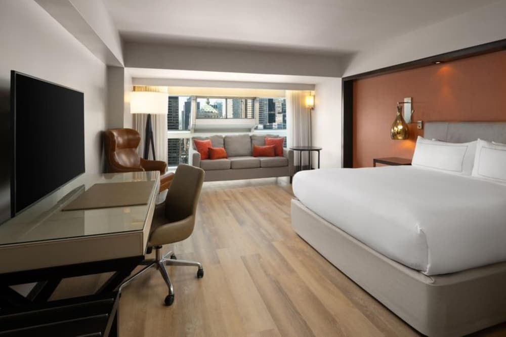 Millennium Hilton New York One UN Plaza — Hotel rooms in New York City, New York State