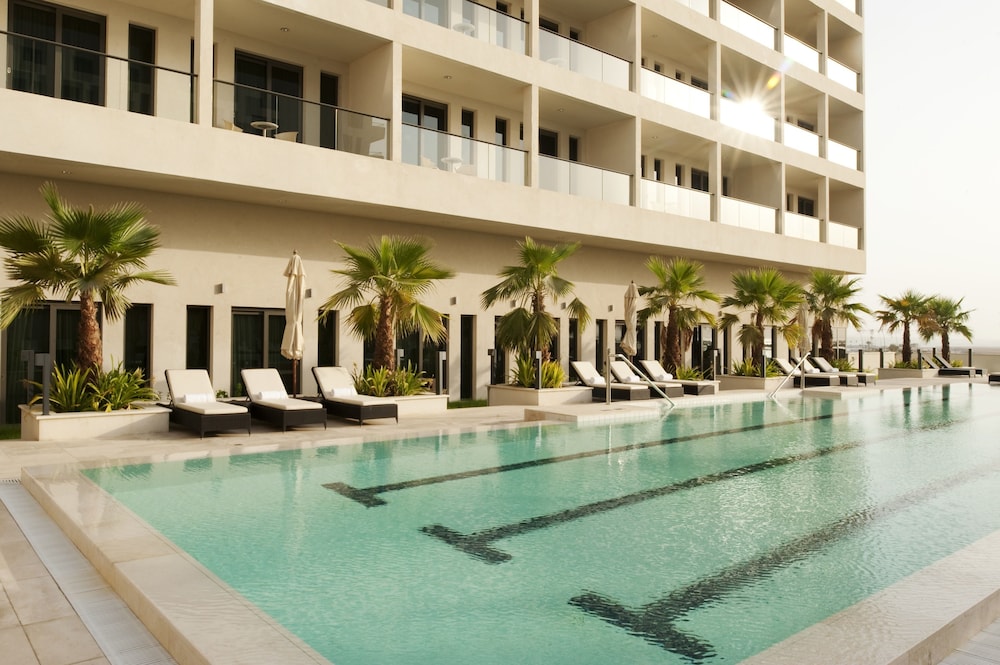 Staybridge Suites Abu Dhabi Yas Island by IHG