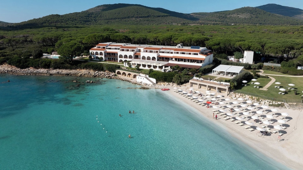 Hotel Punta Negra — Main photo in Alghero, Sardinia