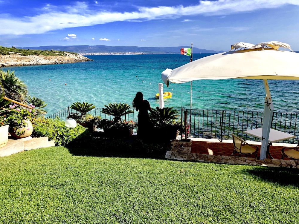 Hotel Punta Negra — Beach in Alghero, Sardinia