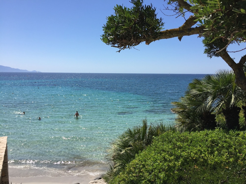 Hotel Punta Negra — Beach in Alghero, Sardinia