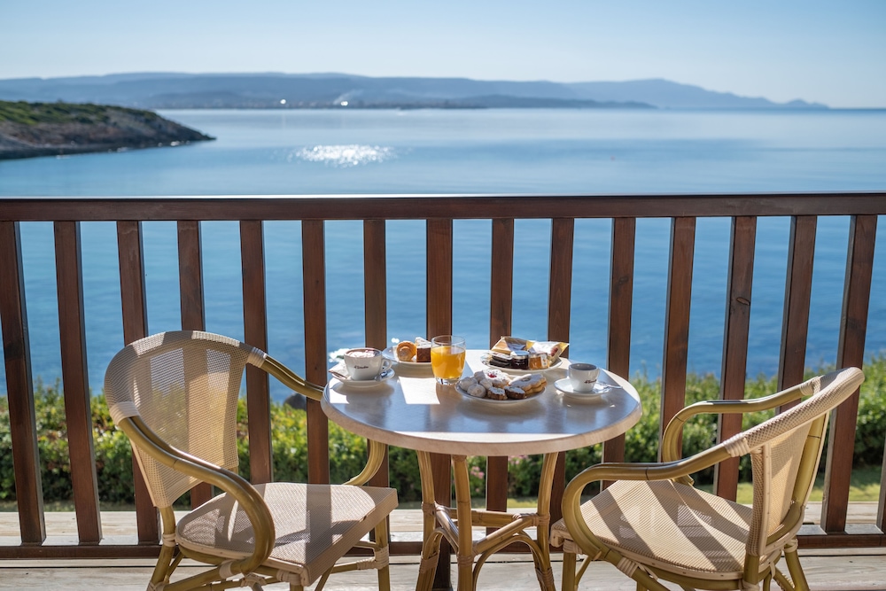 Hotel Punta Negra — Restaurant & bars in Alghero, Sardinia
