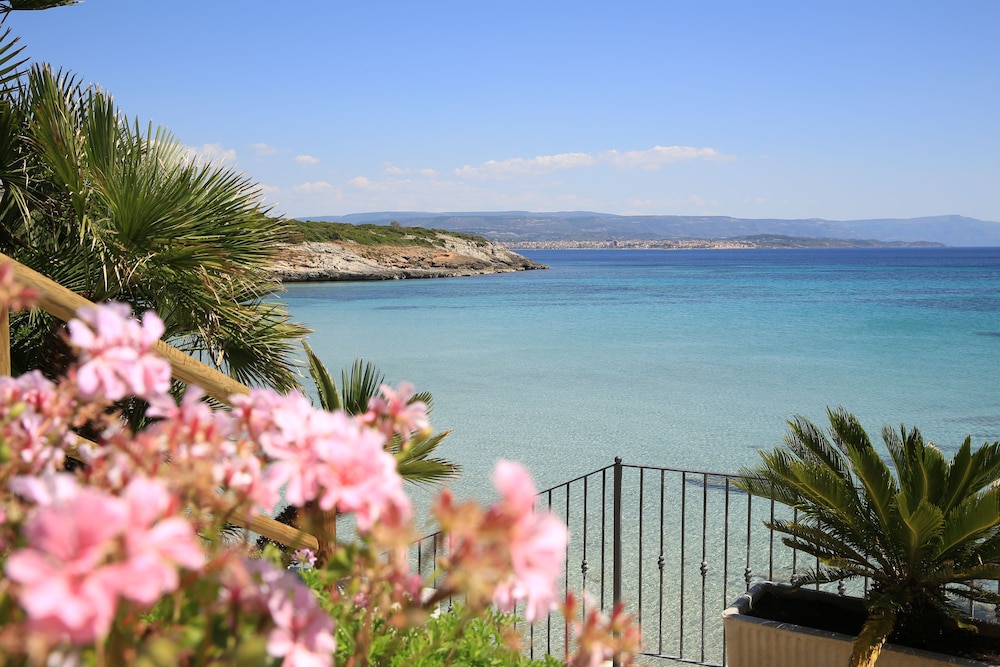 Hotel Punta Negra — Beach in Alghero, Sardinia
