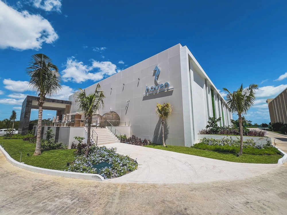 Haven Riviera Cancun - All Inclusive - Adults Only — Hotel building in Puerto Morelos, Quintana Roo
