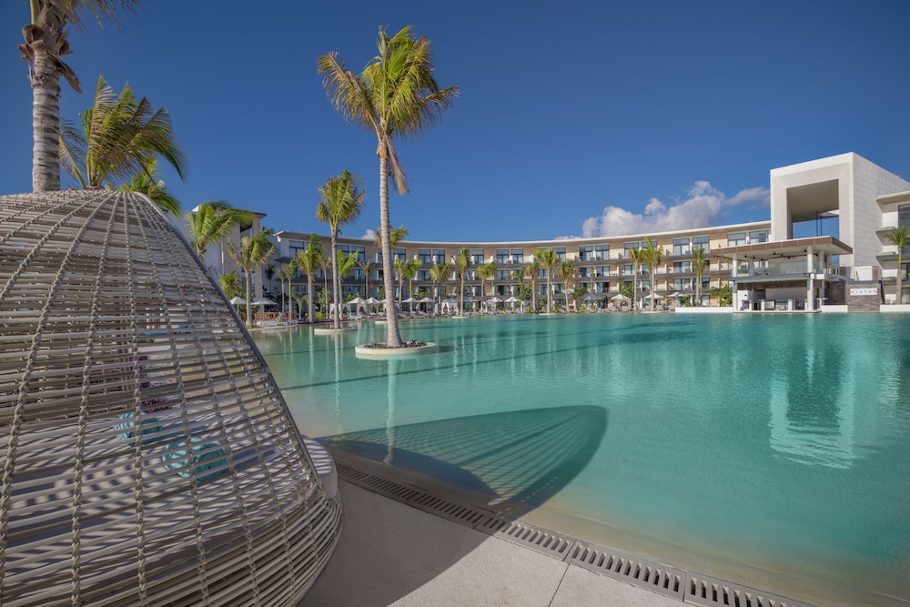 Haven Riviera Cancun - All Inclusive - Adults Only — Swimming pool in Puerto Morelos, Quintana Roo