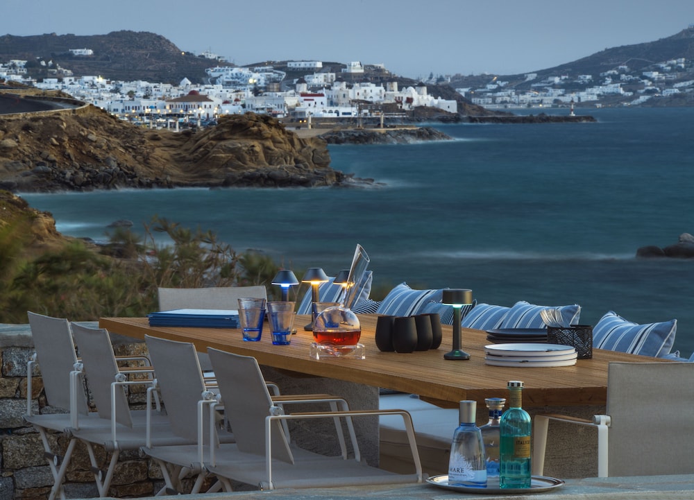 Mykonos Riviera Hotel & Spa a member of Small Luxury Hotels of the World — Restaurant & bars in Tourlos, South Aegean