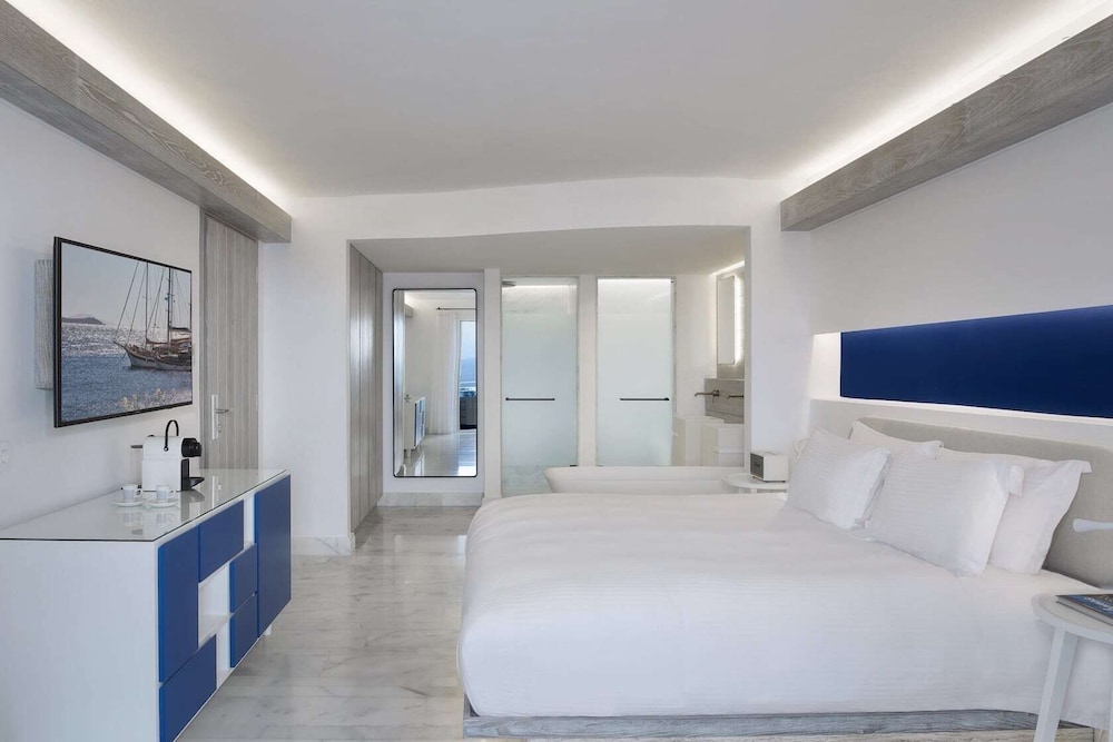 Mykonos Riviera Hotel & Spa a member of Small Luxury Hotels of the World — Hotel rooms in Tourlos, South Aegean
