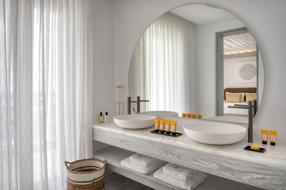 Mykonos Riviera Hotel & Spa a member of Small Luxury Hotels of the World — Hotel rooms in Tourlos, South Aegean