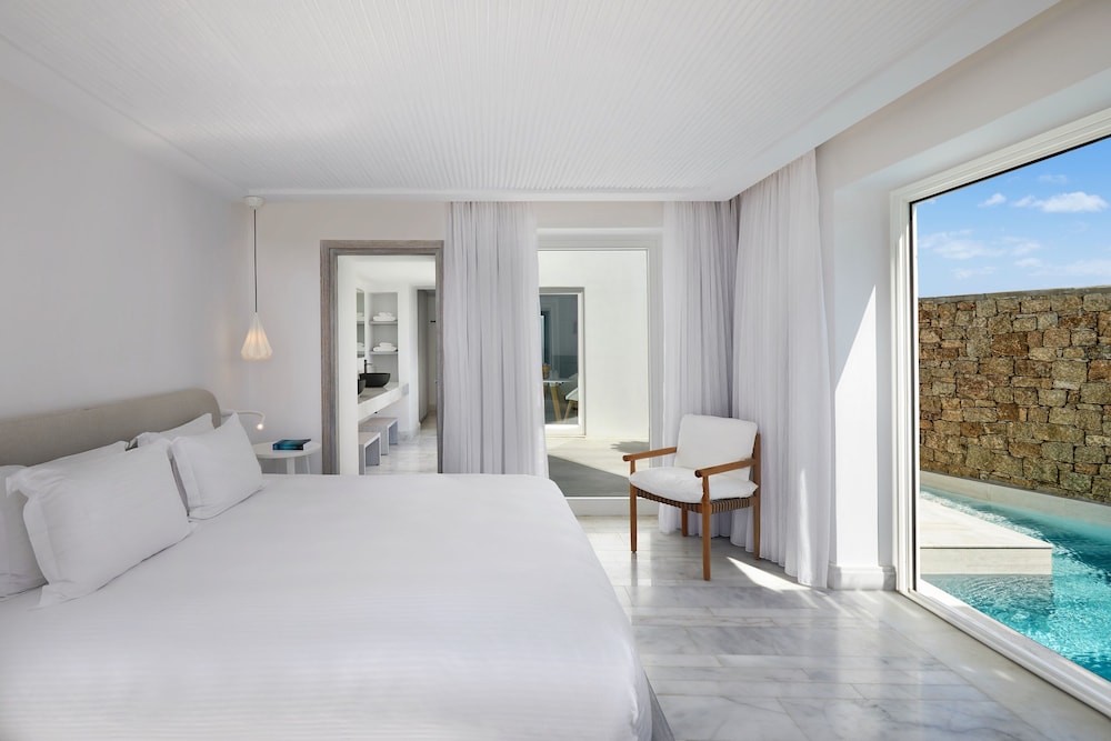 Mykonos Riviera Hotel & Spa a member of Small Luxury Hotels of the World — Hotel rooms in Tourlos, South Aegean