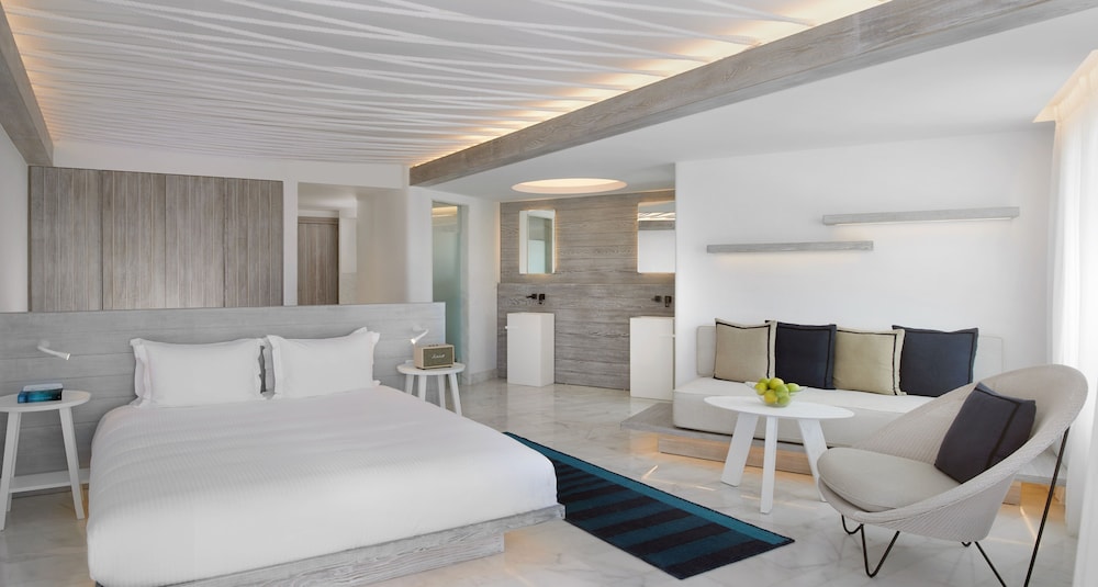 Mykonos Riviera Hotel & Spa a member of Small Luxury Hotels of the World — Hotel rooms in Tourlos, South Aegean