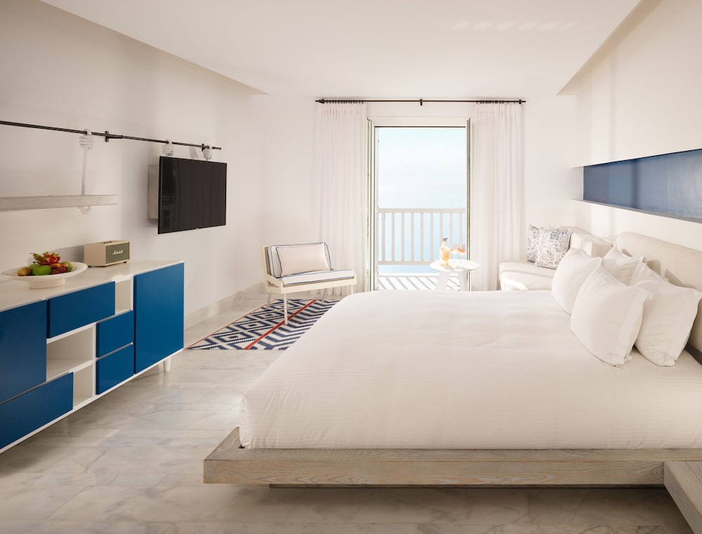 Mykonos Riviera Hotel & Spa a member of Small Luxury Hotels of the World — Hotel rooms in Tourlos, South Aegean