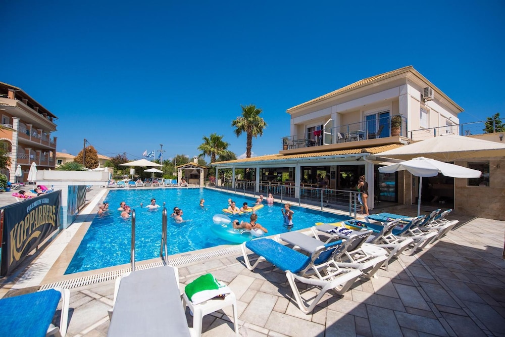 Kavos Plaza Hotel — Swimming pool in Lefkimmi (Corfu), Ionian Islands