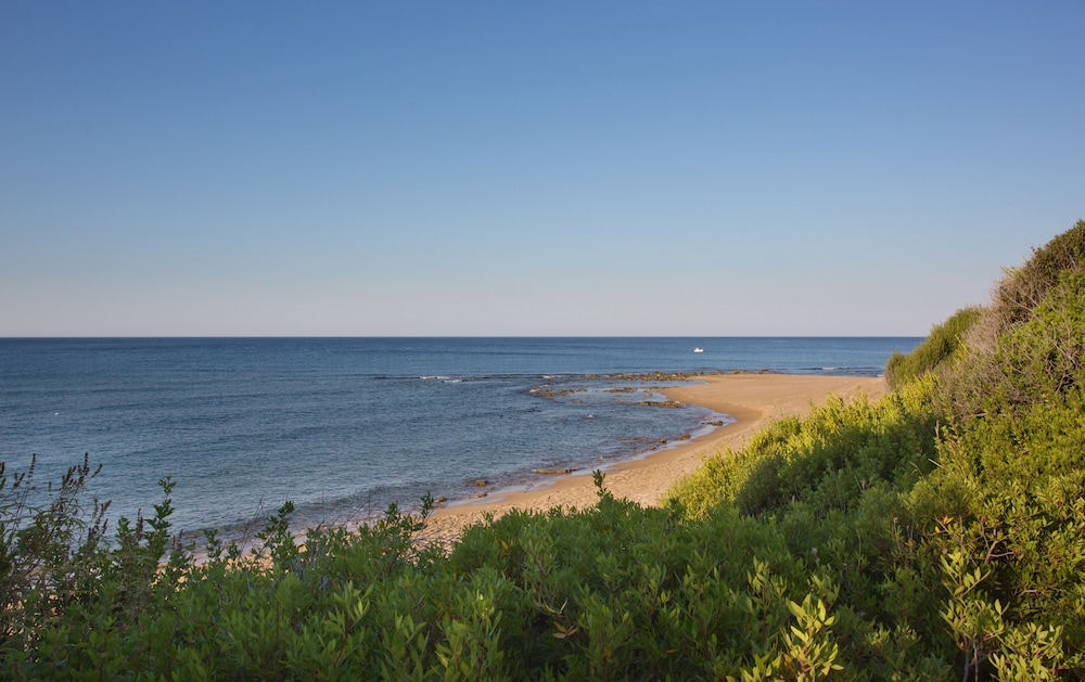 Kavos Plaza Hotel — Beach in Lefkimmi (Corfu), Ionian Islands