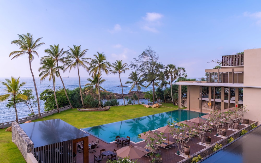 Le Grand Galle — Swimming pool in Galle, Southern Province
