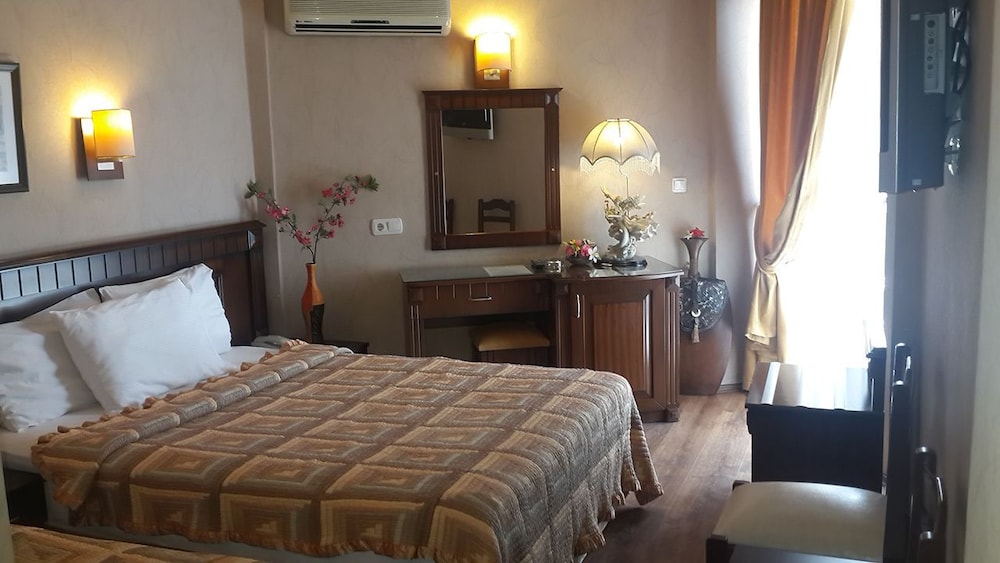 Kleopatra İkiz Otel — Hotel rooms in Alanya